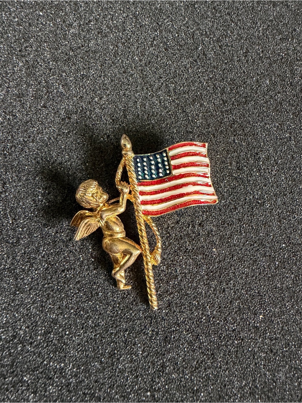 Vintage Angel with Flag American Pin Brooch